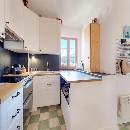 Apartmán Between The Roofs Of Old Town And The Sea Menton
